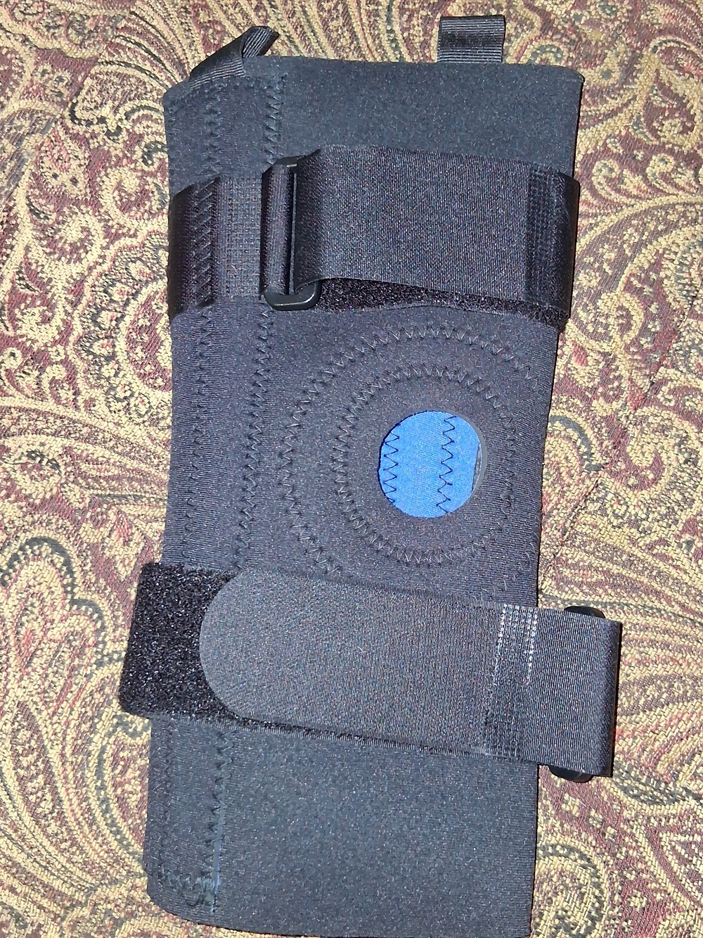 Unbranded Black and Blue Neoprene Knee  Brace